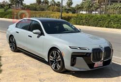 بي ام دبليو الفئة 7